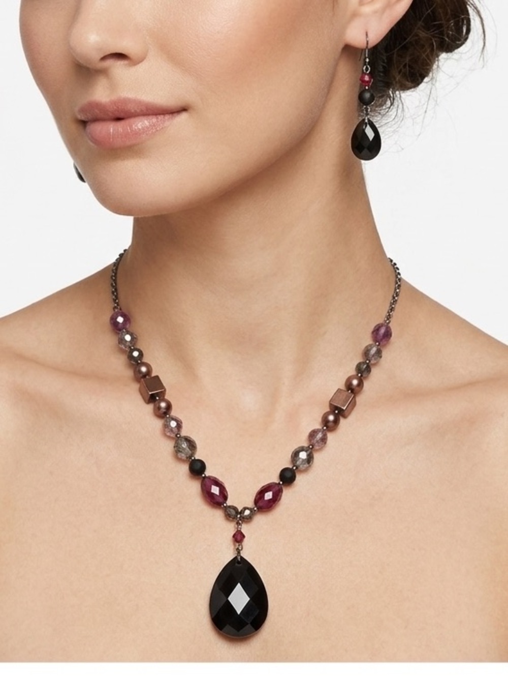 Lia Sophia Necklace and earring set